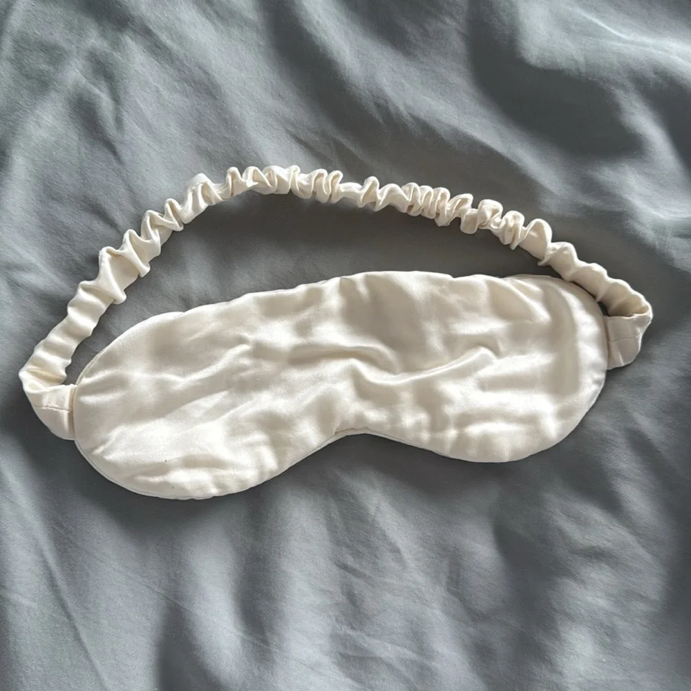 slip Cream Silk Face Mask